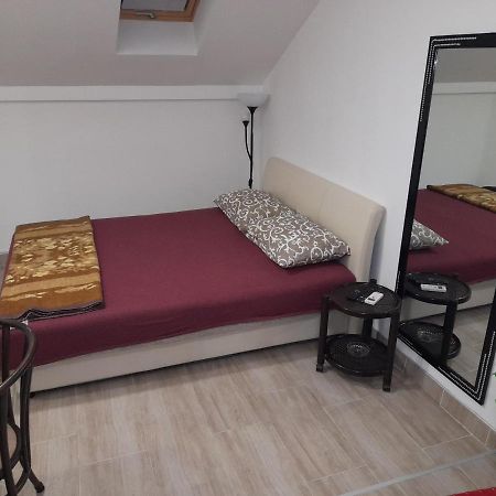 Aleksandrija 1 Ni Esterno foto