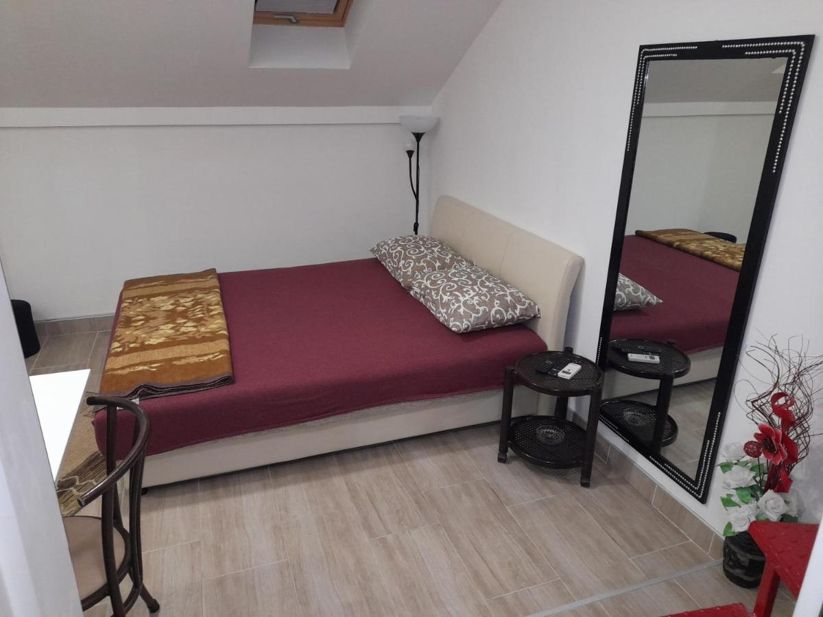 Aleksandrija 1 Ni Esterno foto